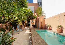 Olhão – Duplex in a Restored Private Mansion, the Softness of a Private Garden Olhão – Duplex in a Restored Private Mansion, the Softness of a Private Garden