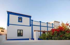 Charming Newly Renovated Traditional Farmhouse  with Annex near Olhão with Panoramic Sea Views from the Roof Terrace Charming Newly Renovated Traditional Farmhouse  with Annex near Olhão with Panoramic Sea Views from the Roof Terrace