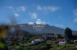 Large Property Estate for Sale in Santana, Madeira Large Property Estate for Sale in Santana, Madeira