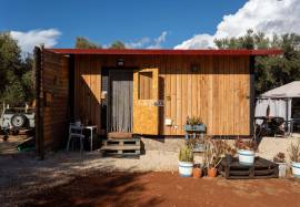 Rustic land with 8280 m2 located in Ribeira de Alte in Paderne, Albufeira Rustic land with 8280 m2 located in Ribeira de Alte in Paderne, Albufeira