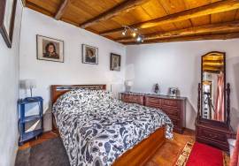 3 Bedroom Quinta with large Pool, Gardens and quiet country location. Near Moncarapacho.