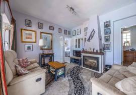 3 Bedroom Quinta with large Pool, Gardens and quiet country location. Near Moncarapacho.