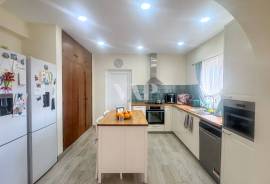 3 bedroom villa with warehouse and rustic land, Vale D'Éguas, Almancil