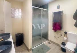 3 bedroom villa with warehouse and rustic land, Vale D'Éguas, Almancil