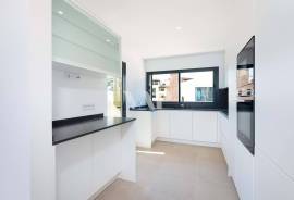 2 bedroom penthouse  near the golf courses, Vilamoura