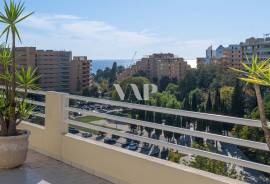 Luxury 4-Bedroom Apartment with Panoramic Terrace and Sea View in Vilamoura
