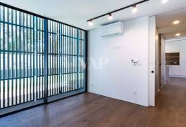 Contemporary 4 bedroom villa with private pool, Vilamoura Contemporary 4 bedroom villa with private pool, Vilamoura