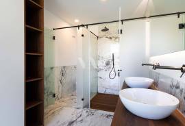 Contemporary 4 bedroom villa with private pool, Vilamoura Contemporary 4 bedroom villa with private pool, Vilamoura