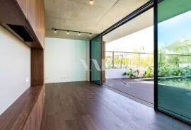 Contemporary 4 bedroom villa with private pool, Vilamoura Contemporary 4 bedroom villa with private pool, Vilamoura