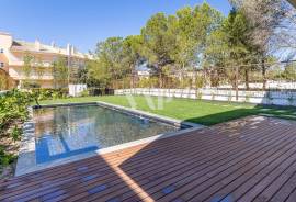 Contemporary 4 bedroom villa with private pool, Vilamoura Contemporary 4 bedroom villa with private pool, Vilamoura