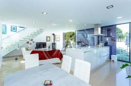 3 bedroom contemporary villa with sea view and space for private pool