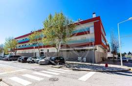 Tavira town centre 3 bedroom apartment with pool, terrace & garage Tavira town centre 3 bedroom apartment with pool, terrace & garage