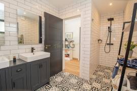 Elegant 4-Bedroom Single-Level Villa with Exceptional Privacy, Pool & Countryside Views Near Quinta do Lago