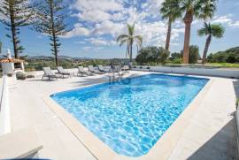 Elegant 4-Bedroom Single-Level Villa with Exceptional Privacy, Pool & Countryside Views Near Quinta do Lago