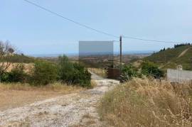 Large Ruin with Land in Rural Location Large Ruin with Land in Rural Location