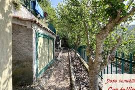 Excellent 4 Bed House for Sale In Fivizzano Tuscany