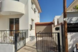 Sunning 4 Bed Villa For sale in Aradippou Larnaca