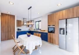 South West facing T3+2 Villa Designed by Mario Martins in Porto de Mos / Atalaia, Lagos South West facing T3+2 Villa Designed by Mario Martins in Porto de Mos / Atalaia, Lagos