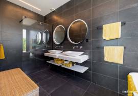 Contemporary 2+1 Bedroom Villa with Sea View and Pool in the Exclusive Reserva da Luz Contemporary 2+1 Bedroom Villa with Sea View and Pool in the Exclusive Reserva da Luz