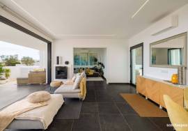 Contemporary 2+1 Bedroom Villa with Sea View and Pool in the Exclusive Reserva da Luz Contemporary 2+1 Bedroom Villa with Sea View and Pool in the Exclusive Reserva da Luz