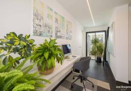 Contemporary 2+1 Bedroom Villa with Sea View and Pool in the Exclusive Reserva da Luz Contemporary 2+1 Bedroom Villa with Sea View and Pool in the Exclusive Reserva da Luz