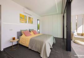 Contemporary 2+1 Bedroom Villa with Sea View and Pool in the Exclusive Reserva da Luz Contemporary 2+1 Bedroom Villa with Sea View and Pool in the Exclusive Reserva da Luz