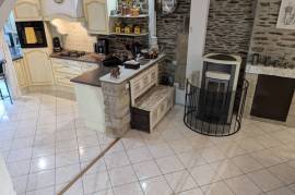 Houses for sale - 8 rooms - 143 m2 - JOSSELIN - (56120) Houses for sale - 8 rooms - 143 m2 - JOSSELIN - (56120)