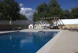 Charming 4 bedroom villa infinity pool and stunning country and sea views Charming 4 bedroom villa infinity pool and stunning country and sea views