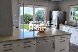 Charming 4 bedroom villa infinity pool and stunning country and sea views Charming 4 bedroom villa infinity pool and stunning country and sea views