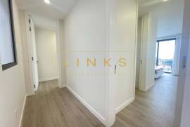 Elegant Two-Story Villa with Pool – Ribeira Brava