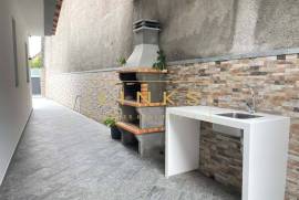 Elegant Two-Story Villa with Pool – Ribeira Brava