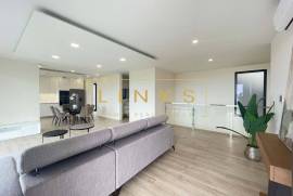 Elegant Two-Story Villa with Pool – Ribeira Brava