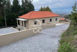 Renovated 2 Bedroom Semi-Detached Houses in Rebordões, Santo Tirso