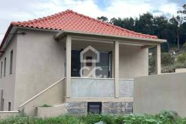 Renovated 2 Bedroom Semi-Detached Houses in Rebordões, Santo Tirso