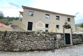 Renovated 2 Bedroom Semi-Detached Houses in Rebordões, Santo Tirso