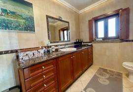 House T5 in Santa Bárbara - Lourinhã House T5 in Santa Bárbara - Lourinhã