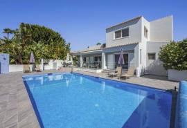Carvoeiro - 3-bedroom villa with stunning sea views close to Carvoeiro