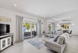 Carvoeiro - 3-bedroom villa with stunning sea views close to Carvoeiro