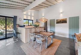 Tavira – Peacefull renovated 3-bedroom Algarve quinta with pool