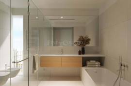 Alvor/Portimão - Contemporary 2 and 3-bedroom apartments with sea views, pool and private terraces