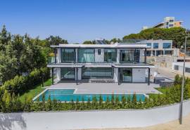 Albufeira - stunning villa for sale – 4-bedrooms, private pool & luxury features