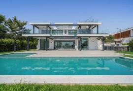 Albufeira - stunning villa for sale – 4-bedrooms, private pool & luxury features