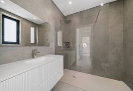 Albufeira - stunning villa for sale – 4-bedrooms, private pool & luxury features