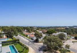Albufeira - stunning villa for sale – 4-bedrooms, private pool & luxury features