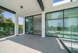 Albufeira - stunning villa for sale – 4-bedrooms, private pool & luxury features