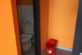 Renovated premises in a shopping centre with a large influx and 24-hour surveillance Renovated premises in a shopping centre with a large influx and 24-hour surveillance