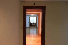 Office for rent next to the Indautxu metro