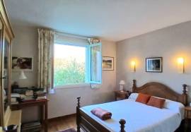 Charming Detached House With 5 Bedrooms And Garage On A 3850 M2 Landscaped Park With Lovely Open Views. Charming Detached House With 5 Bedrooms And Garage On A 3850 M2 Landscaped Park With Lovely Open Views.