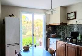 Charming Detached House With 5 Bedrooms And Garage On A 3850 M2 Landscaped Park With Lovely Open Views. Charming Detached House With 5 Bedrooms And Garage On A 3850 M2 Landscaped Park With Lovely Open Views.