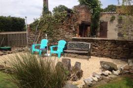 For Sale - 2 Bed House, Barn and Bread Oven set on 2228m2 - St Barbant - 87